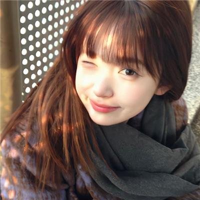 航向热带岛屿的冰山